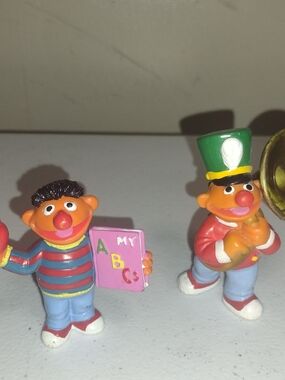 Vintage 80s/90s Sesame Street Ernie Figures